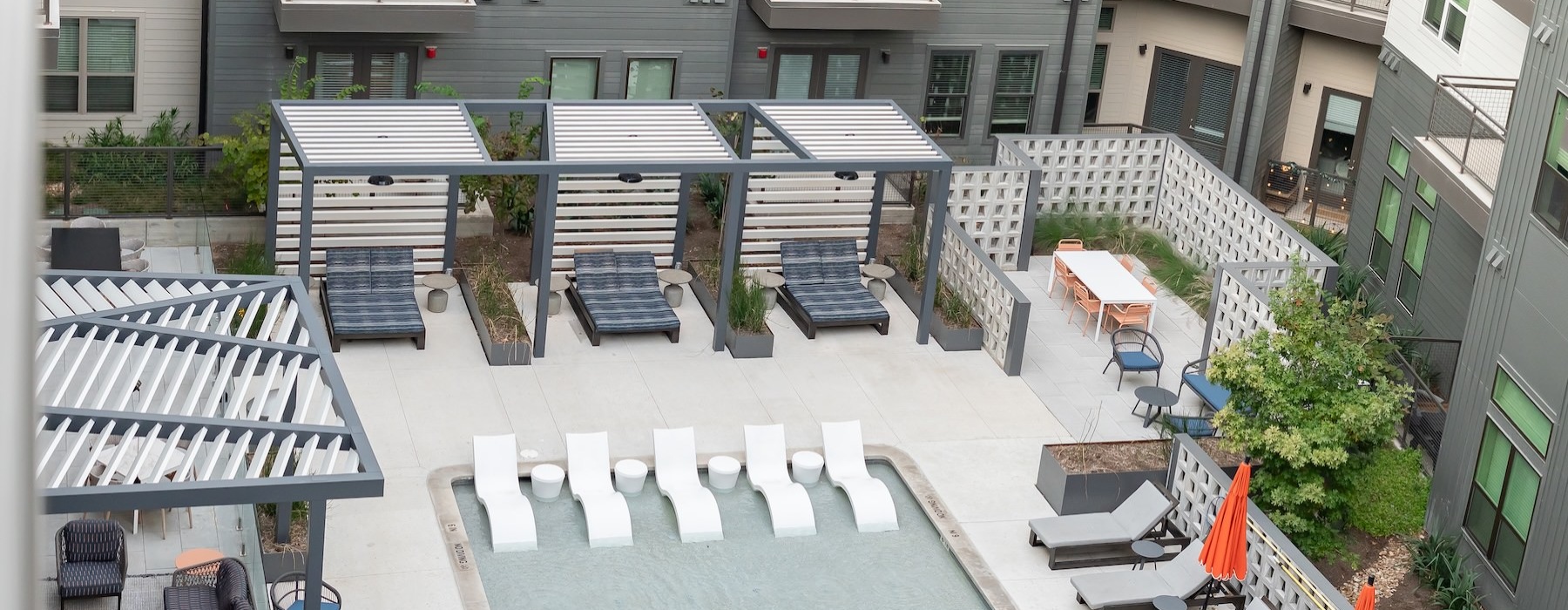 resort style pool with seating